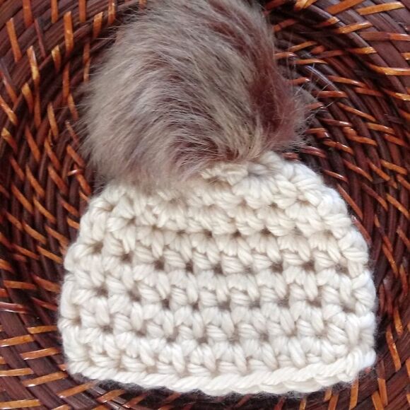 Matching Chunky Knit Crochet Hat Set - Picture 6 of 8